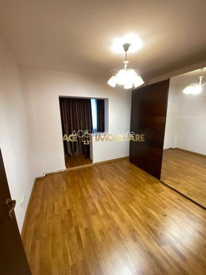 3 Camere de inchiriat | Crangasi | 2 bai | Centrala proprie | Metrou - 4