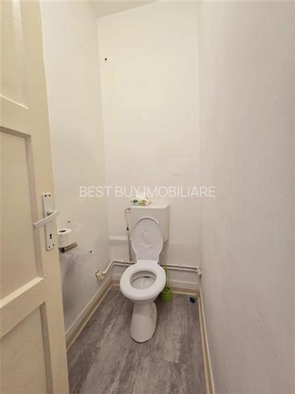 AP.2 CAM.DECOM, ET.2/3 BOXA BLOC RUSESC BUCURESTII NOI METROU BAZILESCU - 18