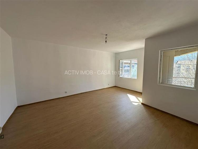 Resita, Apt. 3 Cam, Cf.1 Decom. Central - 25