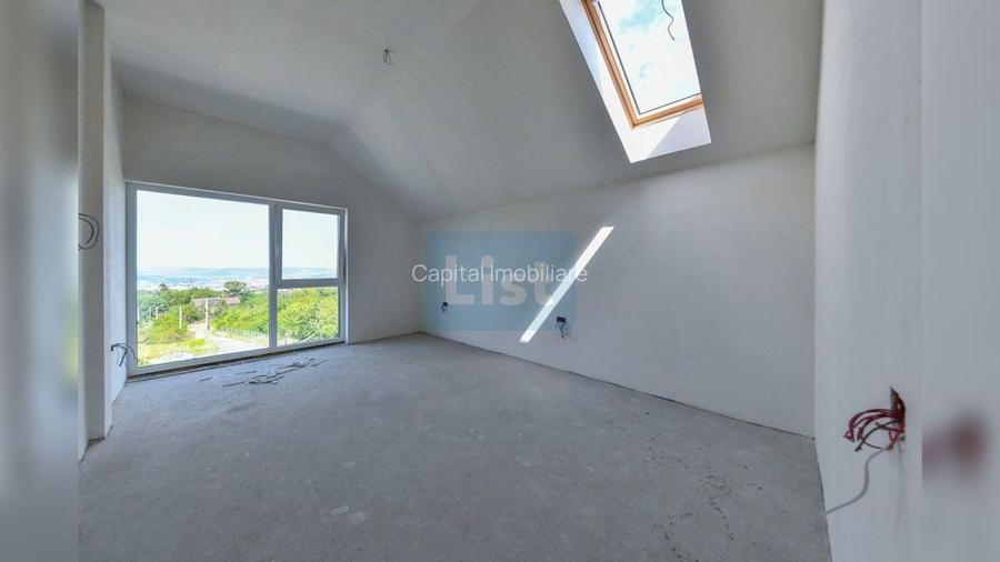 COMISION 0! Casa individuala 220 mp, Teren 400 mp, Zona Aroma - 29