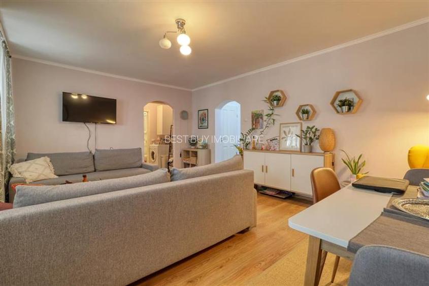 AP.2 CAMERE RENOVAT MOBILAT UTILAT SECTOR 1 CALEA DOROBANTI - 3