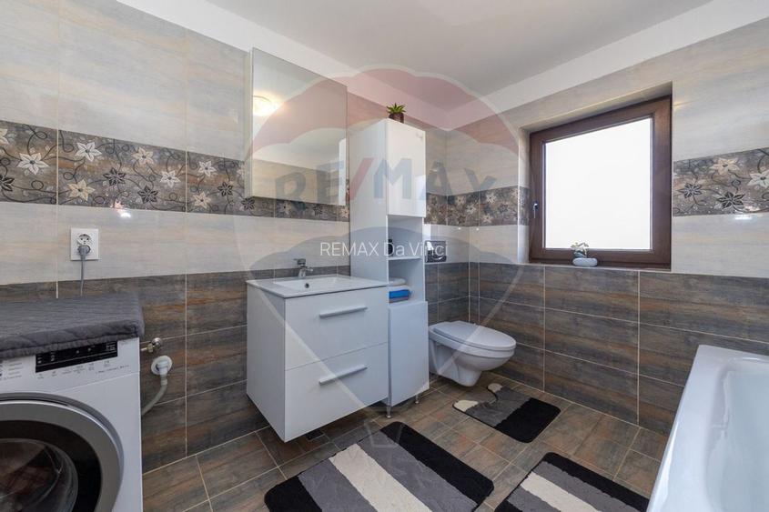 Casă de vânzare P+M - 21