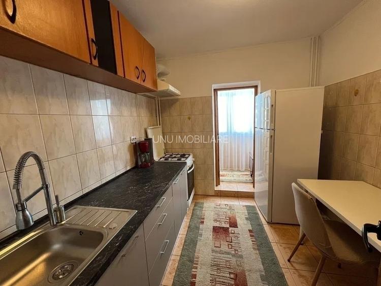 2 Camere Decomandat 50mp Etaj 3/4 zona Nicolina 1 Lidl Prima Statie - 3