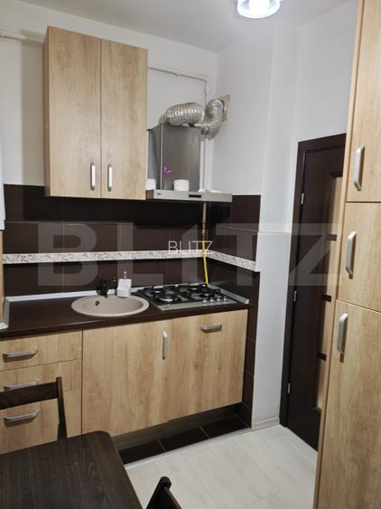 Apartament 2 camere, 46 mp, decomandat, etaj 2, zona Tractorul - 11