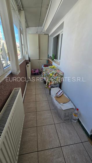 Apartament 3 camere decomandate - Bd.Mamaia - zona Delfinariu - 155.000 euro - 5