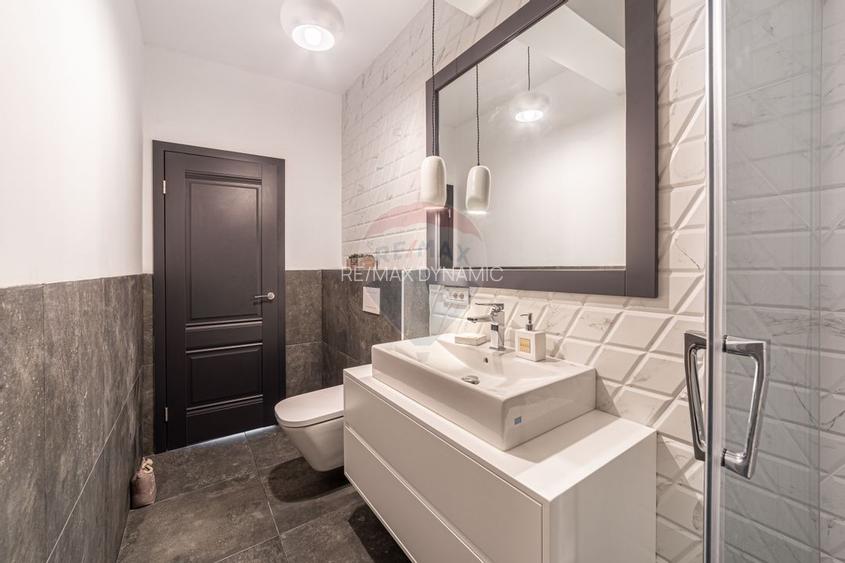 Apartament tip PENTHOUSE, 3 camere de vânzare, posibil RATE, Adora UTA - 17