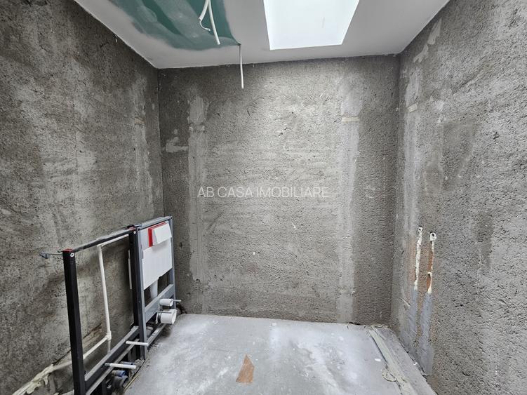 Duplex nou, P+M, 1 apartament la cheie, 1 la alb, Moșnița Nouă, comision 0% - 19