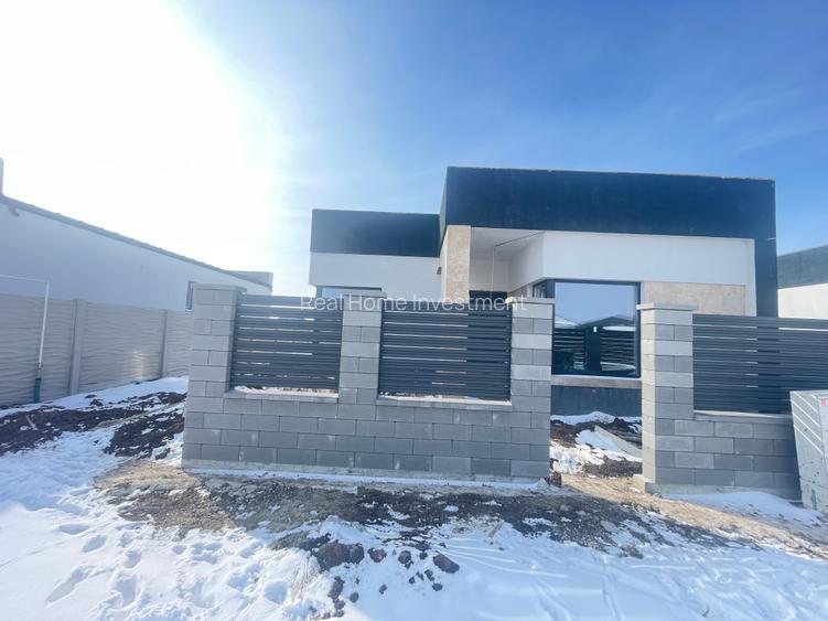 Casa individuala 4 camere,gata de mutare/Com.Berceni - 2