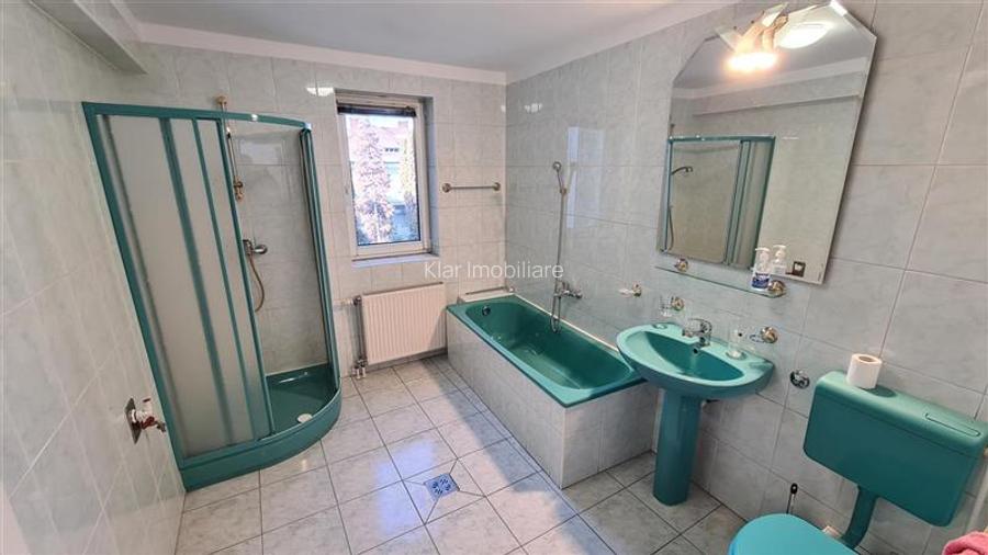 Spatiu pentru birou 4 camere128mp,curte,parcare, Zorilor, zona Sigma - 6