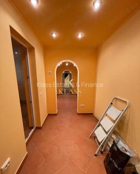 Apartament 3 camere, 60 mp, bloc monolit, centrala, boxa, metrou 1 Decembrie - 4