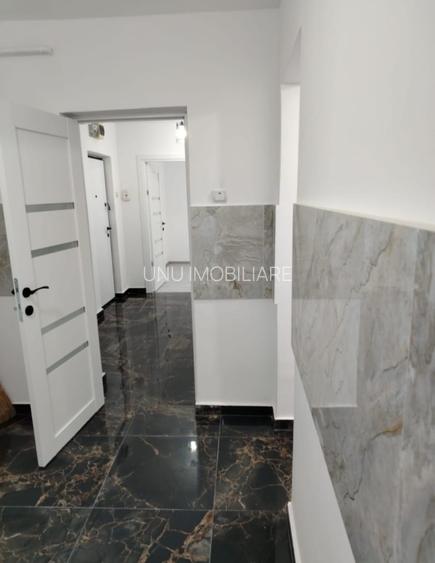 Etaj 2-Tatarasi Dispecer-3 Camere Decomandat-bloc fara risc - 2