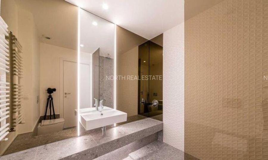 30 sqm terrace Aviatie Tower by Radacini - 2