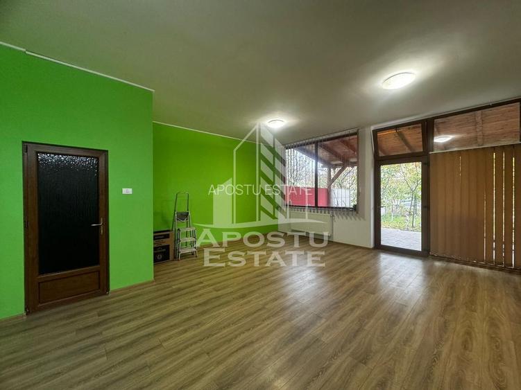 Casa individuala, 5 camere, 3 bai cu terasa si curte proprie de 400 mp - 2