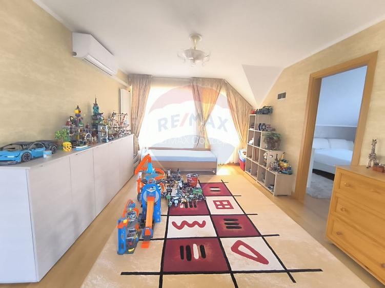 Casă de vanzare - 25