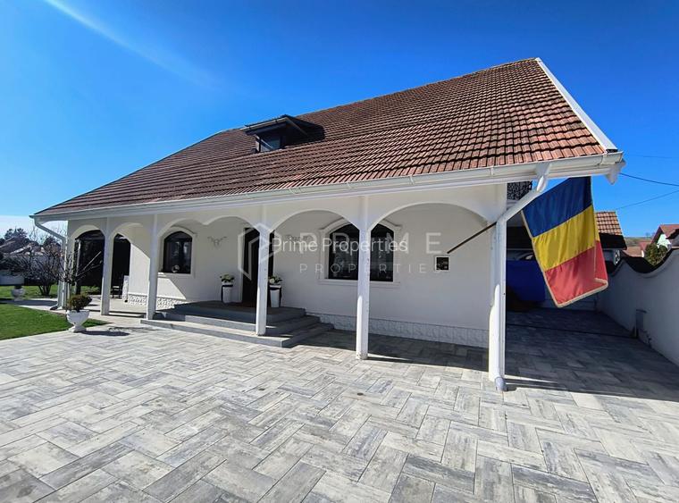 Casa perfectă pentru familie – curte, foișor cu grătar și garaj triplu - 5