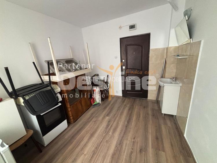Garsonieră tip cămin, cheltuieli mici, liberă de sarcini - zona Astra - 2