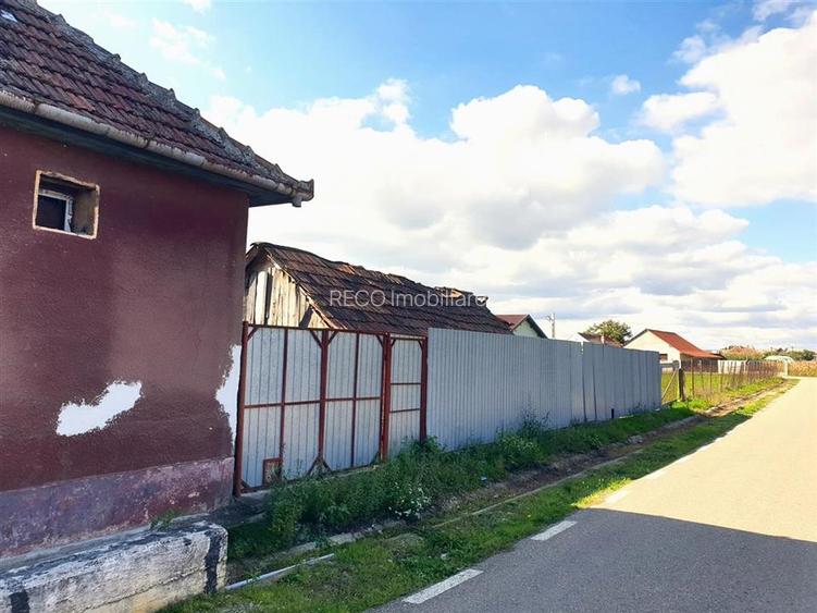 Casa cu teren in Cefa cu dublu front stradal - 10