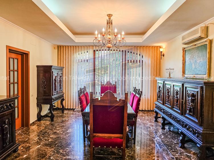 Vanzare casă/vila care refuză trecerea timpului - Zona Capitale - 5
