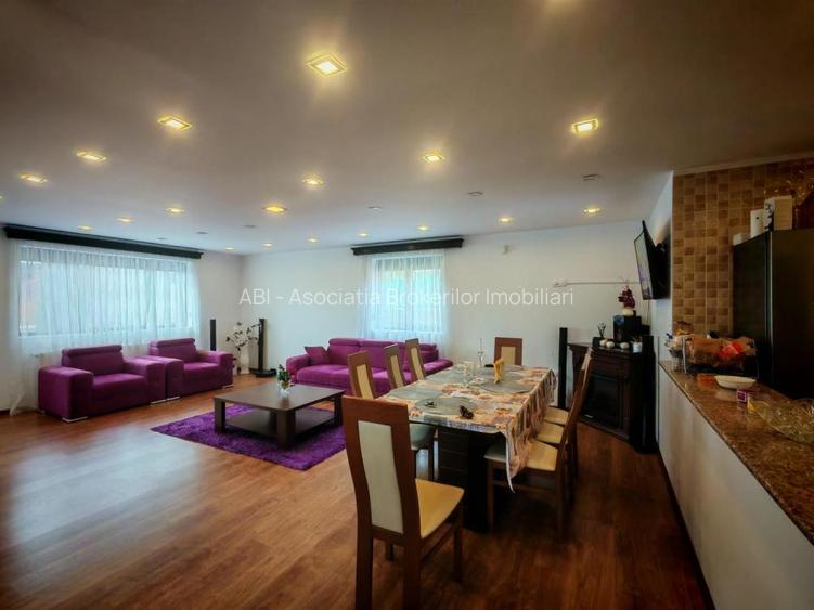 Busteni Kalinderu Vila 5 dormitoare supr 250mp - 32