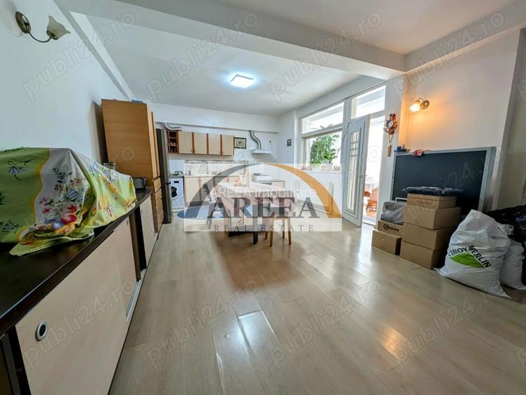 PRET BUN - casa 5 camere, curte individuala - metrou C-tin Brancoveanu - 2