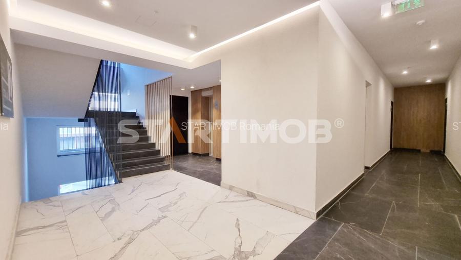 Studio cu parcare zona Coresi - 30