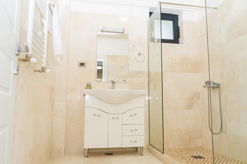 Rafinament la înălțime – Apartament Premium cu Piscină, (Parcare inclusa)(AXV28) - 18