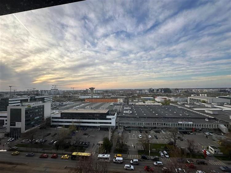 Spatii de birouri in Pipera Business Tower de la 147 mp