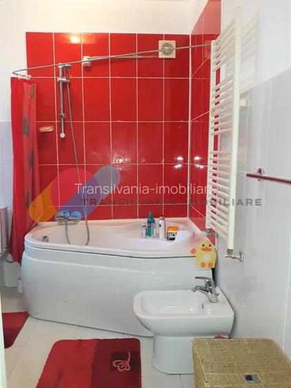 Apartament 4 camere, 72 mp, Piata Unirii