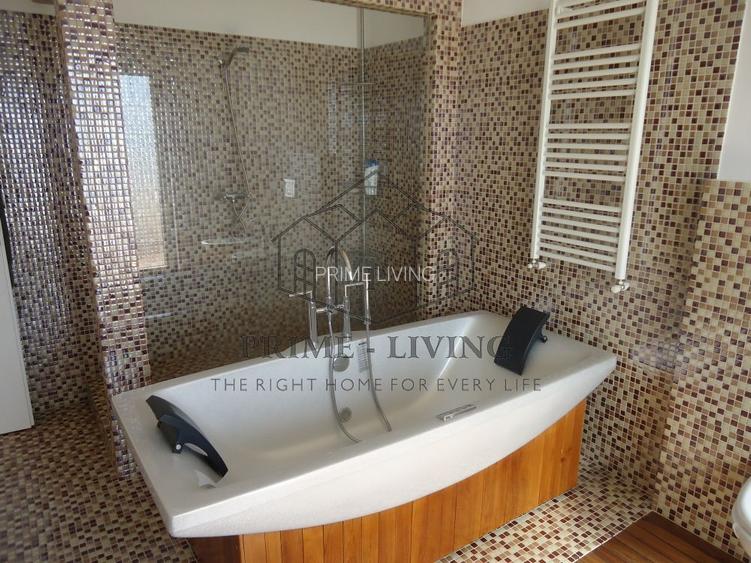 VILA CU 5 CAMERE IN COMPLEX REZIDENTIAL PE LANGA GRADINA ZOO - 6