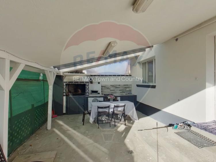 Casă cu 6 camere,  pe strada Balc Vodă - 7