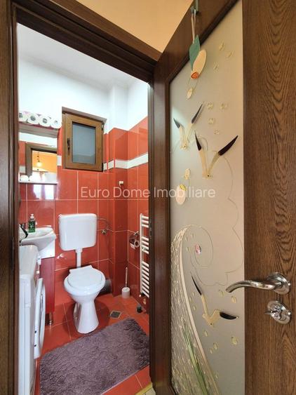 Tractoru, zonă liniștită de case, apartament spațios 3 camere cu garaj - 15