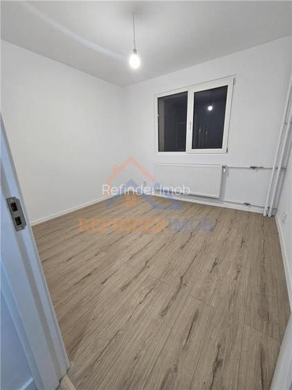 Vanzare 3 camere Eroii Revolutiei - 11