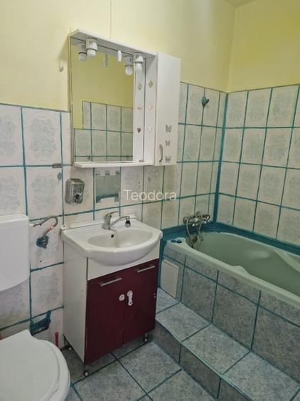 Inchiriere Apartament Parneava - 2