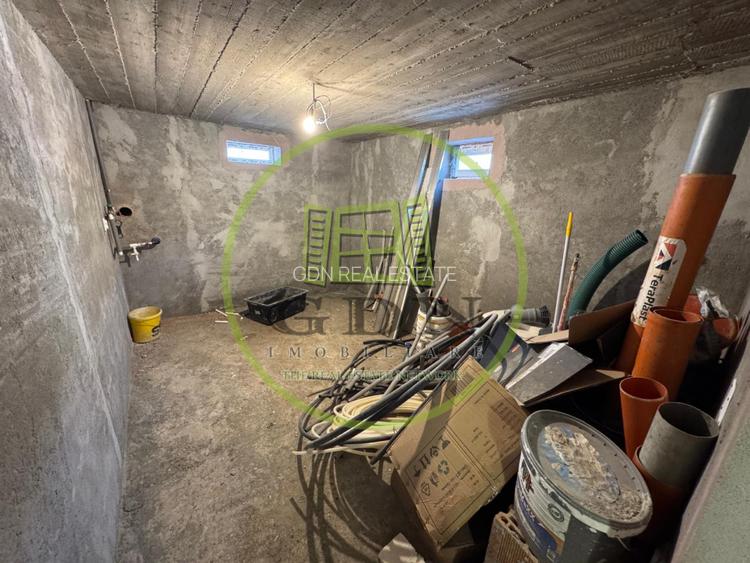 Casă S+P+M, 1062 mp teren, 170 mp utili, Ghercești, zona DEx - 5