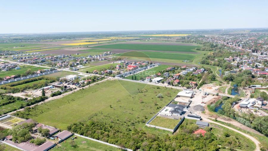 Domnesti- vanzare teren intravilan 10.000mp/ Soseaua Curtea Domneasca - 16