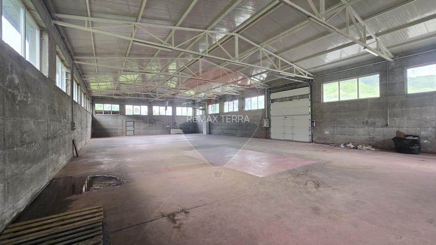 Hala de productie 540mp de închiriat în Borsa pe DN 18 spre Complex - 14