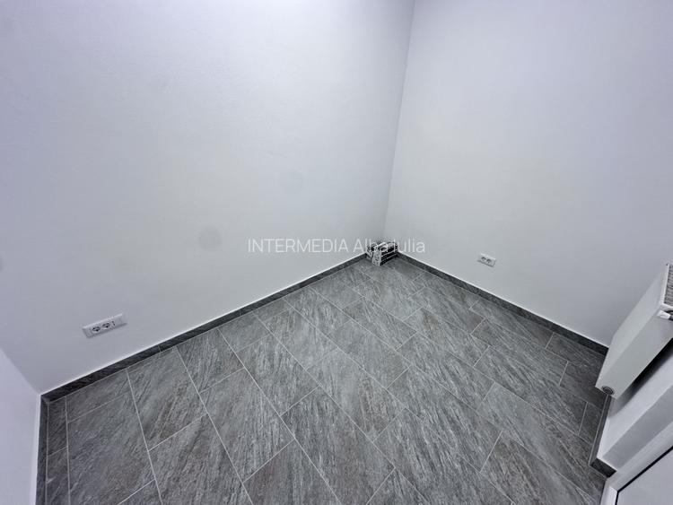 Spatiu Comercial finisat si renovat 80 mp inchiriere Alba Iulia Sub Stadion - 5