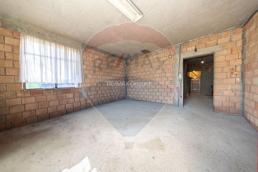 Casa individuala de vanzare in Cristian – teren 600 mp, S+P+M - 5