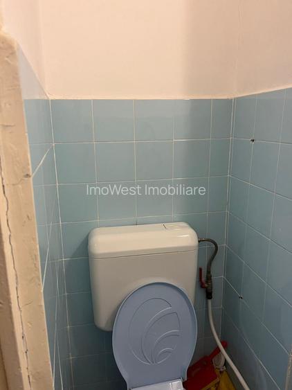 Soarelui | 3 camere | Decomandat | 2 băi | Centrala proprie | Etaj 2 - 9