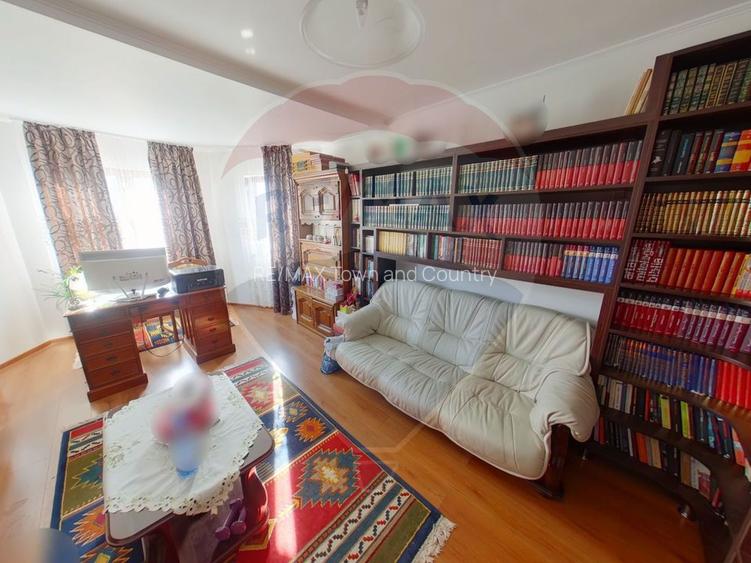 Casă Premium 5 camere - 9