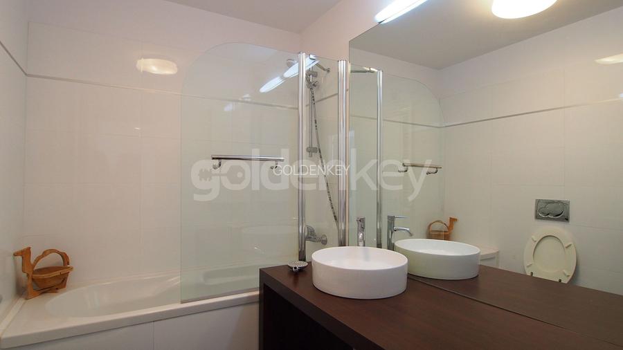 Apartament cu 3 camere, langa parc, balcon - 8