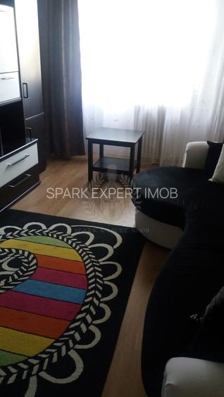 2 CAMERE // 9 MAI // ZONA LINISTITA - 4