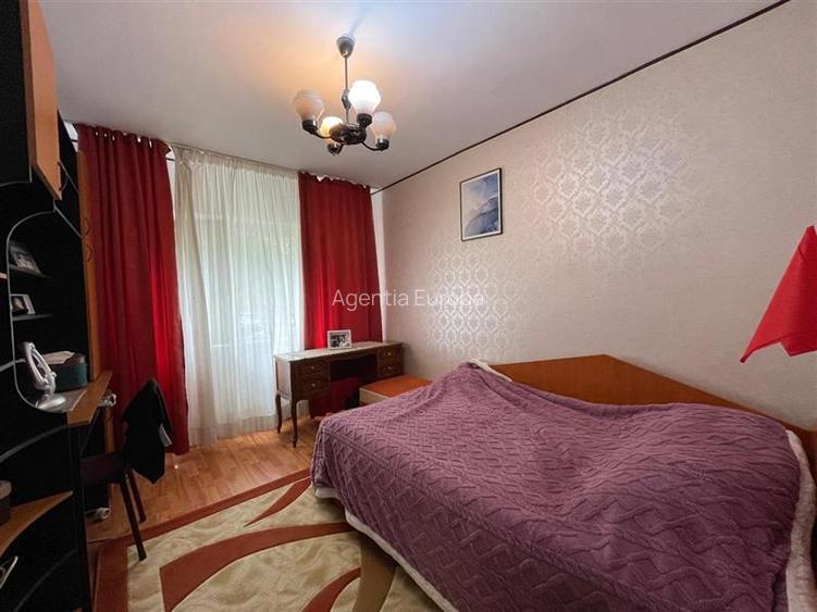 Apartament 3 camere de vanzare zona E3 Tulcea - 3