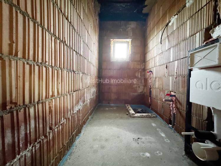 Duplex despartit prin camera tehnica, 121mp utili,350mp teren -Mosnita - 18