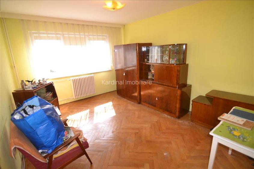 Vanzare garsoniera decomandata Astra- Planete - 11