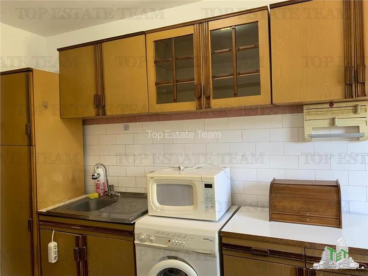 Apartament  3 Camere - Spitalul Judetean - Decomandat - Radet - Termen lung - 11
