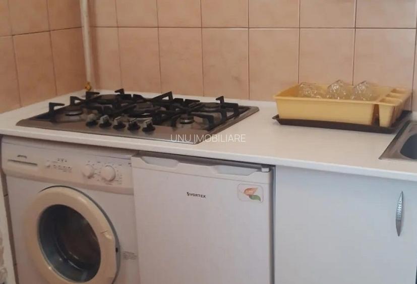 Apartament cu 1 camera - zona Podu Ros - Gara Internationala - 2