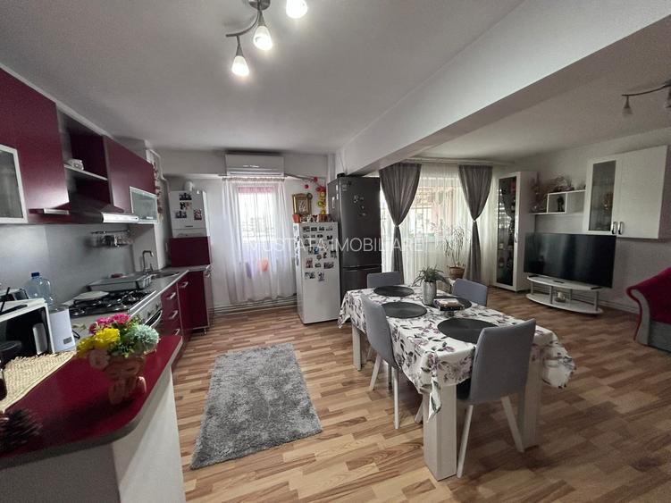 - Apartament 3 camere Dorobantilor - suprafata 80mp. - 2
