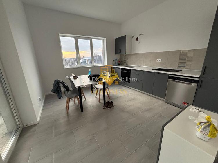Casa moderna, prima inchiriere, 600 mp teren, curte, parcare, Dezmir - 3