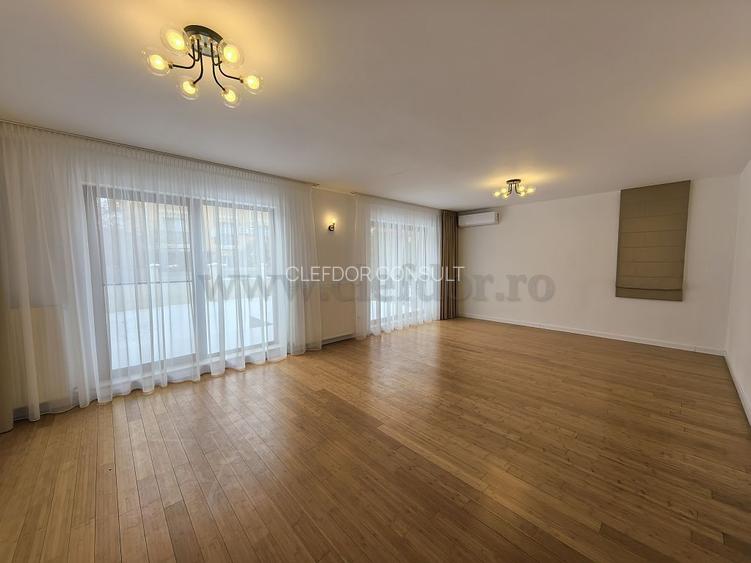 Vila RENOVATA in complex rezidential cu acces la piscina - 5